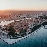 Jollie By Guide Benkovac
