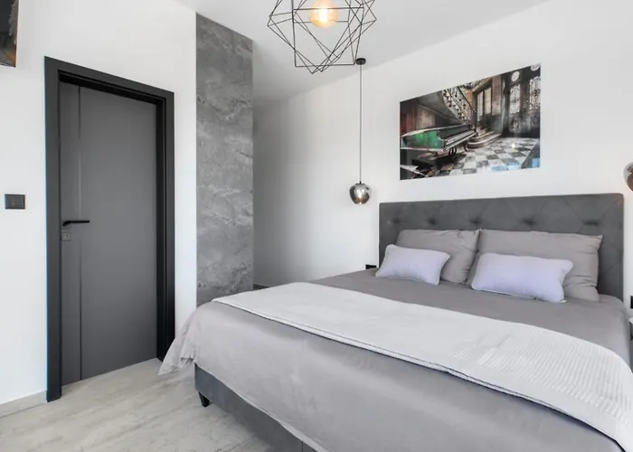 Jollie By Guide Vila Benkovac