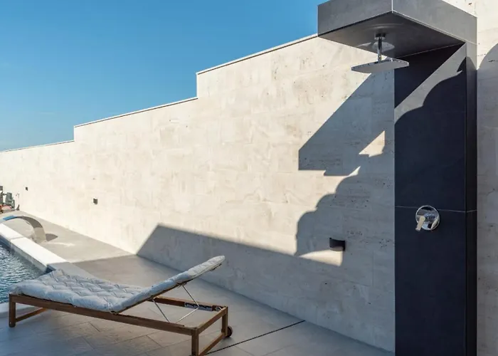 Villa Jollie By Guide Benkovac